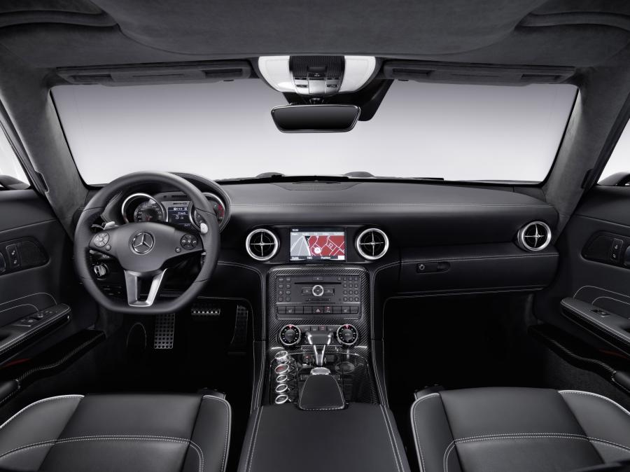  Mercedes-Benz SLS AMG 2010 года  (фото 391 из 526)